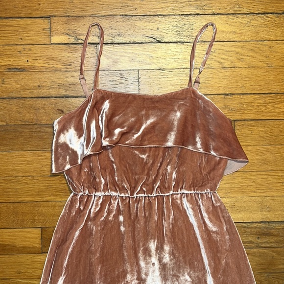 Alice + Olivia The Alexis Velvet Mini Dress in Rust, size 2 - Picture 4 of 11